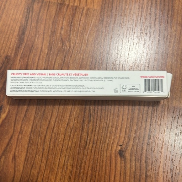 Floss Beauty Rise Above Lengthening Mascara Black NIB - Picture 3 of 6